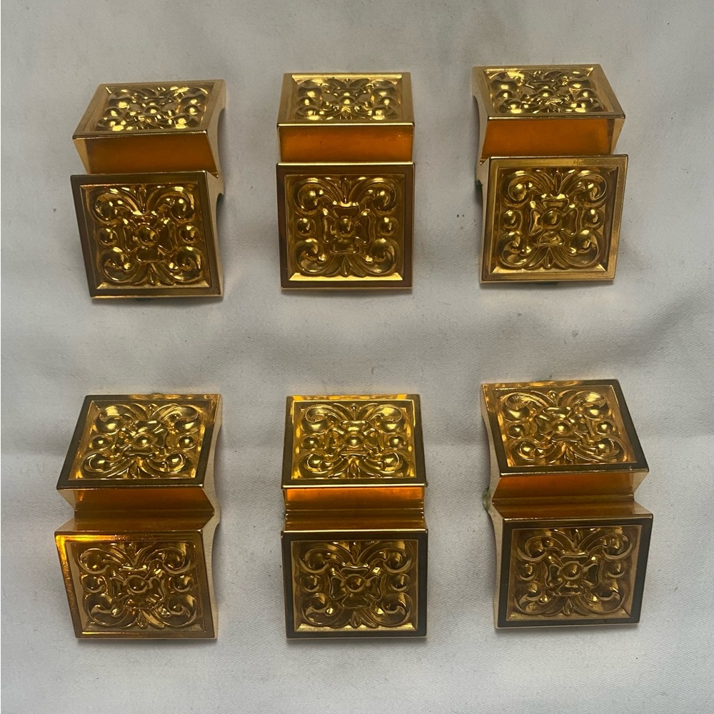 Carvel Hall set of 6 knife rests / placement card holders- discontinued line